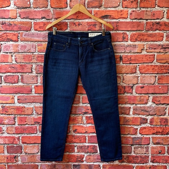 Dark Wash rag & bone Dre Low-Rise Slim Boyfriend Jeans in Bayview - Picture 3 of 17